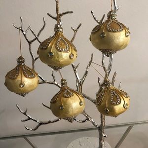Pastel Capiz Yellow/Gold Jeweled Ornaments/Decor